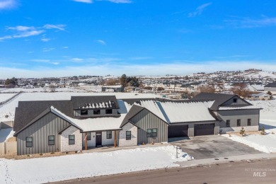Welcome to your nearly new, single-story masterpiece! With on River Birch Golf Course in Idaho - for sale on GolfHomes.com, golf home, golf lot