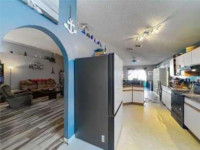Seller is offering a credit at closing to help cover the cost of on Mayfair Country Club in Florida - for sale on GolfHomes.com, golf home, golf lot