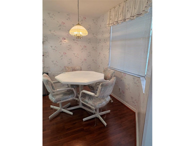 55+ Community, Move-in ready 2 bedroom + den, spacious enclosed on Sunrise Lakes Phase III in Florida - for sale on GolfHomes.com, golf home, golf lot