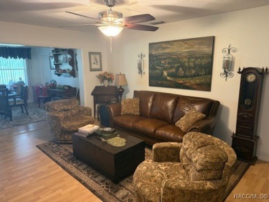 Huge 5 bedroom, 3 bath home located just outside Crystal River on Plantation Inn and Golf Resort  in Florida - for sale on GolfHomes.com, golf home, golf lot