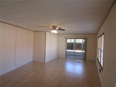 ***Seller is motivated/looking for offers****55+ community with on Brookridge Country Club in Florida - for sale on GolfHomes.com, golf home, golf lot