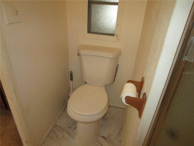 ***Seller is motivated/looking for offers****55+ community with on Brookridge Country Club in Florida - for sale on GolfHomes.com, golf home, golf lot
