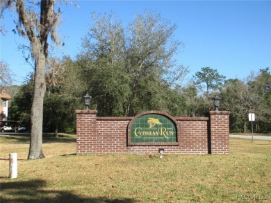 Motivated Seller. This Spacious condominium is located in on Sugarmill Woods Golf and Country Club in Florida - for sale on GolfHomes.com, golf home, golf lot