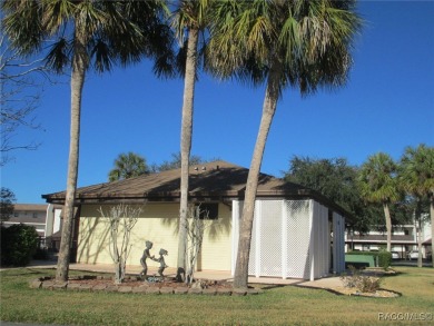 Motivated Seller. This Spacious condominium is located in on Sugarmill Woods Golf and Country Club in Florida - for sale on GolfHomes.com, golf home, golf lot