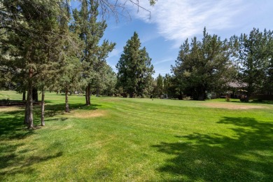 Beautifully updated single-story custom home on the 13th tee box on Eagle Crest Golf Resort - Resort Course in Oregon - for sale on GolfHomes.com, golf home, golf lot