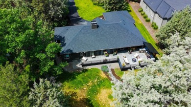 Beautifully updated single-story custom home on the 13th tee box on Eagle Crest Golf Resort - Resort Course in Oregon - for sale on GolfHomes.com, golf home, golf lot