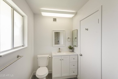 PRICE REDUCED TO SELL!!! Discover your dream home in the amazing on Sun City South Golf Course in Arizona - for sale on GolfHomes.com, golf home, golf lot
