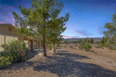 REMODELED SINGLE STORY RETREAT OFFERS THE PERFECT BLENDS OF on Siena Golf Club in Nevada - for sale on GolfHomes.com, golf home, golf lot