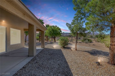 REMODELED SINGLE STORY RETREAT OFFERS THE PERFECT BLENDS OF on Siena Golf Club in Nevada - for sale on GolfHomes.com, golf home, golf lot