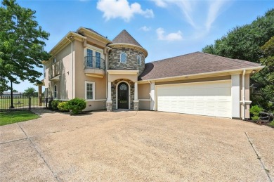 Opportunity awaits with this home offered AS IS, set on a on Buffalo Creek Golf Club in Texas - for sale on GolfHomes.com, golf home, golf lot