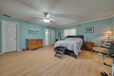 *$2000 landscaping allowance to the buyer* Nestled in the heart on Hide-A-Way Lake Golf Course in Texas - for sale on GolfHomes.com, golf home, golf lot