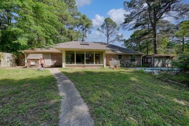 *$2000 landscaping allowance to the buyer* Nestled in the heart on Hide-A-Way Lake Golf Course in Texas - for sale on GolfHomes.com, golf home, golf lot
