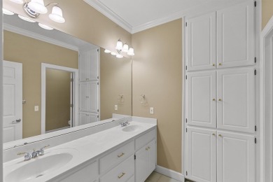 This lovely traditional home has a traditional floor plan design on Highland Oaks Golf Course in Alabama - for sale on GolfHomes.com, golf home, golf lot