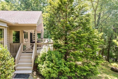 Highlands sophistication at a Franklin, NC pricepoint! This chic on Mill Creek Country Club in North Carolina - for sale on GolfHomes.com, golf home, golf lot