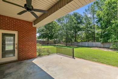This lovely traditional home has a traditional floor plan design on Highland Oaks Golf Course in Alabama - for sale on GolfHomes.com, golf home, golf lot