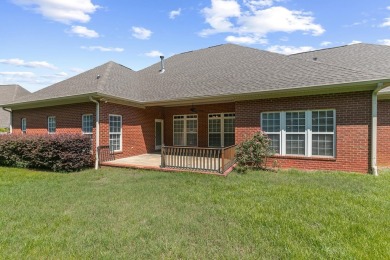 This lovely traditional home has a traditional floor plan design on Highland Oaks Golf Course in Alabama - for sale on GolfHomes.com, golf home, golf lot
