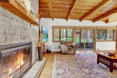 Step into this 3-bedroom, 2-bath Lake Harmony home showcasing on Split Rock Resort and Country Club in Pennsylvania - for sale on GolfHomes.com, golf home, golf lot