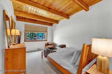 Step into this 3-bedroom, 2-bath Lake Harmony home showcasing on Split Rock Resort and Country Club in Pennsylvania - for sale on GolfHomes.com, golf home, golf lot