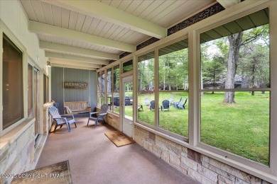 Step into this 3-bedroom, 2-bath Lake Harmony home showcasing on Split Rock Resort and Country Club in Pennsylvania - for sale on GolfHomes.com, golf home, golf lot
