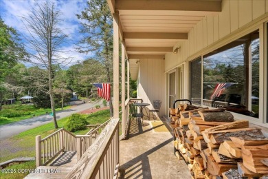Step into this 3-bedroom, 2-bath Lake Harmony home showcasing on Split Rock Resort and Country Club in Pennsylvania - for sale on GolfHomes.com, golf home, golf lot