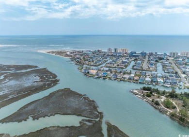 **Coastal Charm & Resort Living in North Myrtle Beach!** on Tidewater Golf Club and Plantation in South Carolina - for sale on GolfHomes.com, golf home, golf lot