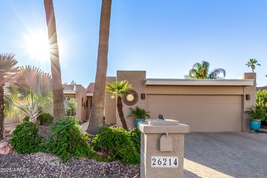 BREATHTAKING GOLF COURSE & WATER VIEWS await! Walk up the on Cottonwood Country Club in Arizona - for sale on GolfHomes.com, golf home, golf lot