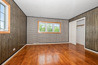 MULTIPLE OFFERS RECEIVED. HIGHEST AND BEST IS DUE MONDAY, June 2 on Coyote Run Golf Course in Illinois - for sale on GolfHomes.com, golf home, golf lot