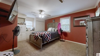 WELCOME TO COUNTRY CLUB ESTATES! This STUNNING 4 BEDROOM, 4 BATH on  in Kentucky - for sale on GolfHomes.com, golf home, golf lot