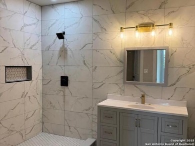 **RARE NEW CONSTRUCTION ** Priced below county appraisal by on Canyon Lake Golf Club in Texas - for sale on GolfHomes.com, golf home, golf lot