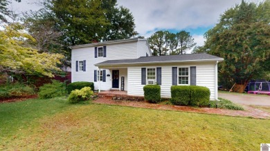 WELCOME TO COUNTRY CLUB ESTATES! This STUNNING 4 BEDROOM, 4 BATH on  in Kentucky - for sale on GolfHomes.com, golf home, golf lot