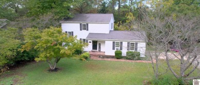 WELCOME TO COUNTRY CLUB ESTATES! This STUNNING 4 BEDROOM, 4 BATH on  in Kentucky - for sale on GolfHomes.com, golf home, golf lot