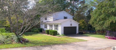 WELCOME TO COUNTRY CLUB ESTATES! This STUNNING 4 BEDROOM, 4 BATH on  in Kentucky - for sale on GolfHomes.com, golf home, golf lot