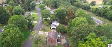 WELCOME TO COUNTRY CLUB ESTATES! This STUNNING 4 BEDROOM, 4 BATH on  in Kentucky - for sale on GolfHomes.com, golf home, golf lot