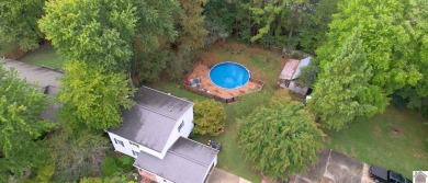 WELCOME TO COUNTRY CLUB ESTATES! This STUNNING 4 BEDROOM, 4 BATH on  in Kentucky - for sale on GolfHomes.com, golf home, golf lot