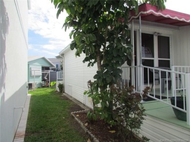 Come live the Florida lifestyle in this cozy, 1 bedroom, 1.5 on Island Dunes Country Club in Florida - for sale on GolfHomes.com, golf home, golf lot