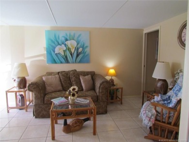 Come live the Florida lifestyle in this cozy, 1 bedroom, 1.5 on Island Dunes Country Club in Florida - for sale on GolfHomes.com, golf home, golf lot