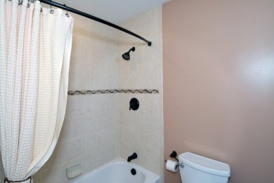 You will be impressed by the welcome this home provides for you on Twin Lakes Golf Course in Illinois - for sale on GolfHomes.com, golf home, golf lot