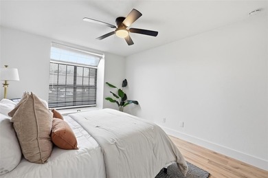 Welcome to this beautifully updated condo nestled in a serene on Stevens Park Golf Course in Texas - for sale on GolfHomes.com, golf home, golf lot