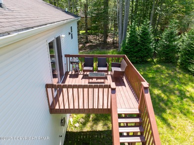 ULTRA MODERN RENOVATED COLONIAL Tastefully Renovated 4BR 3 Full on Pocono Farms Country Club in Pennsylvania - for sale on GolfHomes.com, golf home, golf lot