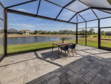 Waterview villa in Gran Paradiso offering resort amenities and on Plantation Golf and Country Club in Florida - for sale on GolfHomes.com, golf home, golf lot