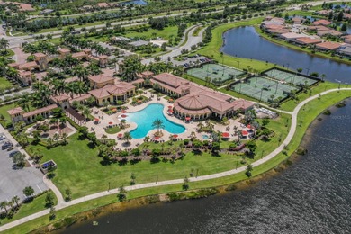 Waterview villa in Gran Paradiso offering resort amenities and on Plantation Golf and Country Club in Florida - for sale on GolfHomes.com, golf home, golf lot