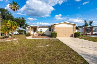 Come and see this lovely 2 bedroom/2 bath split bedroom home on on Pine Lakes Country Club in Florida - for sale on GolfHomes.com, golf home, golf lot