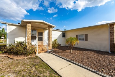 Come and see this lovely 2 bedroom/2 bath split bedroom home on on Pine Lakes Country Club in Florida - for sale on GolfHomes.com, golf home, golf lot