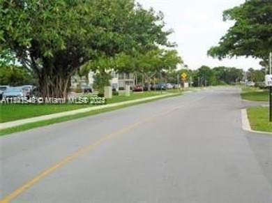 Discover this must-see condo in Inverrary at an incredible on Inverrary Country Club in Florida - for sale on GolfHomes.com, golf home, golf lot