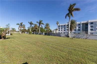 Welcome to your dream Villa in the Merilee Community in Fort on Myerlee Country Club in Florida - for sale on GolfHomes.com, golf home, golf lot