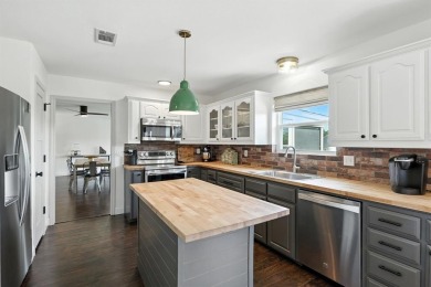 Lake Kiowa at its finest! Comfort and Luxury with all the on Lake Kiowa Golf Course in Texas - for sale on GolfHomes.com, golf home, golf lot