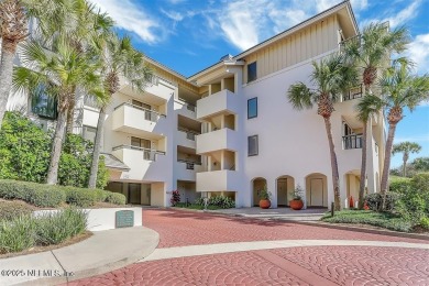Exceptional corner penthouse in exclusive Spyglass Villas at on Amelia Island Plantation - Long Point in Florida - for sale on GolfHomes.com, golf home, golf lot