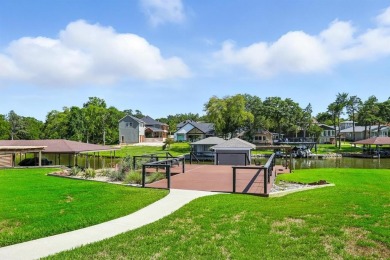 Lake Kiowa at its finest! Comfort and Luxury with all the on Lake Kiowa Golf Course in Texas - for sale on GolfHomes.com, golf home, golf lot