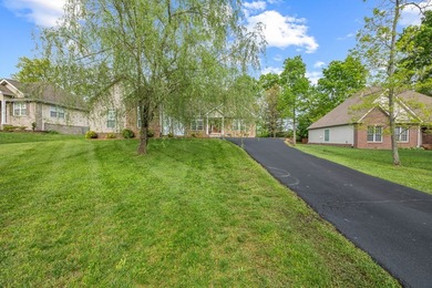 Well-maintained and move-in ready, this 3-bed, 2-bath home is on Deer Creek Golf Club in Tennessee - for sale on GolfHomes.com, golf home, golf lot