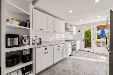 Indian Palms CC - Here is a light and bright like new and on Indian Palms Country Club and Resort in California - for sale on GolfHomes.com, golf home, golf lot